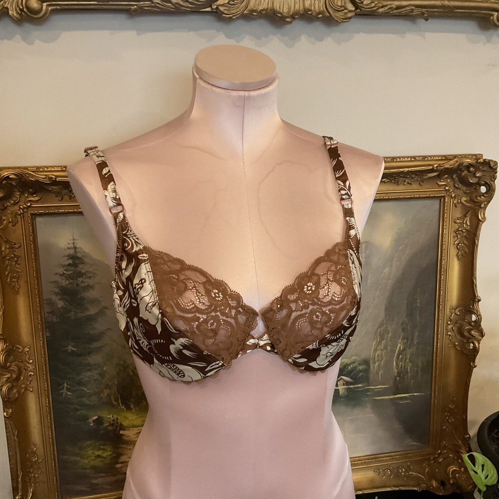 Vintage Valentino Y2k 90s elephant, brown lace satin bra size 36C